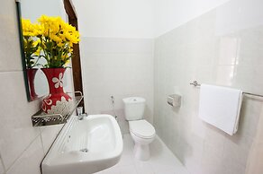 Base Villa Phnom Penh - Hostel