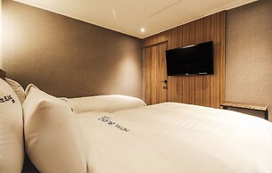 Blanc Hotel Gangnam