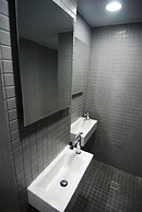 Inn Cube Taipei Main Station