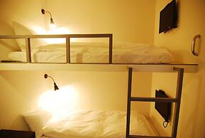 Inn Cube Taipei Main Station