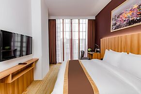 Bay Hotel Ho Chi Minh