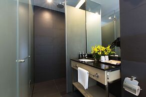 Bay Hotel Ho Chi Minh