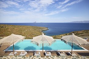 Ianemi Suites by K4 Kythnos
