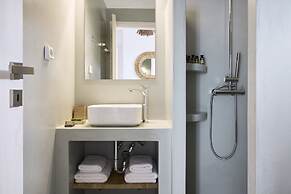 Ianemi Suites by K4 Kythnos