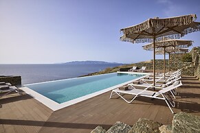 Ianemi Suites by K4 Kythnos