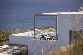 Ianemi Suites by K4 Kythnos