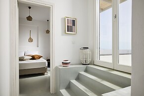 Ianemi Suites by K4 Kythnos