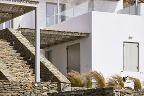 Ianemi Suites by K4 Kythnos