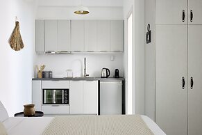 Ianemi Suites by K4 Kythnos