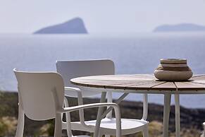 Ianemi Suites by K4 Kythnos