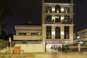 Treebo Royce, New Friends Colony