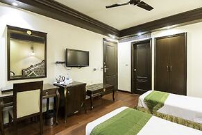 Treebo Royce, New Friends Colony