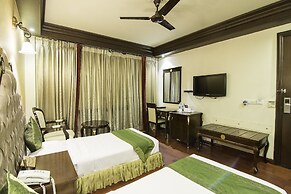 Treebo Royce, New Friends Colony