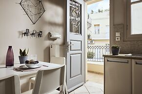 Plaka's Villa with Breathtaking Acropolis View