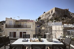 Plaka's Villa with Breathtaking Acropolis View
