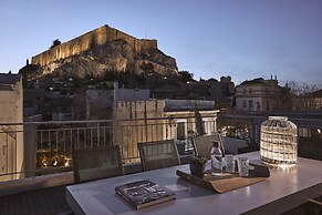 Plaka's Villa with Breathtaking Acropolis View
