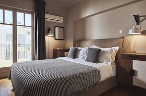 Plaka's Villa with Breathtaking Acropolis View