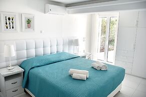 Adikri Villas & Suites