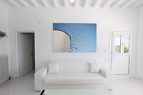 Adikri Villas & Suites