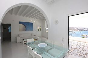 Adikri Villas & Suites