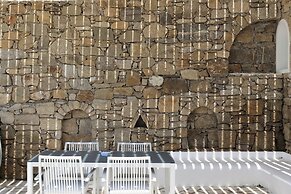 Adikri Villas & Suites