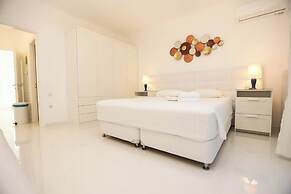 Adikri Villas & Suites