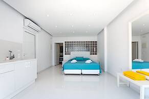 Adikri Villas & Suites