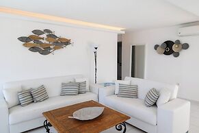 Adikri Villas & Suites