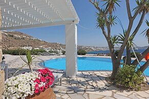 Adikri Villas & Suites