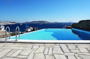 Adikri Villas & Suites