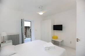 Adikri Villas & Suites