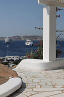 Adikri Villas & Suites