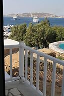 Adikri Villas & Suites