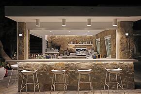 Adikri Villas & Suites