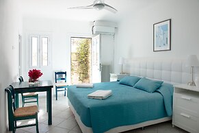 Adikri Villas & Suites