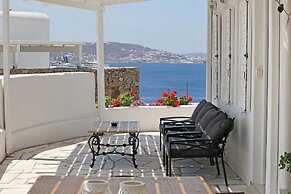 Adikri Villas & Suites