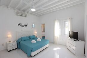 Adikri Villas & Suites