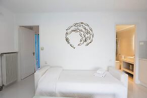 Adikri Villas & Suites