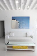 Adikri Villas & Suites