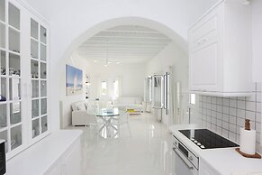 Adikri Villas & Suites