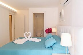 Adikri Villas & Suites