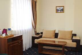 Victoria Hotel