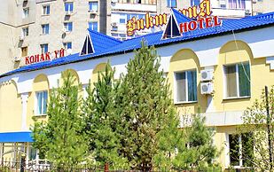 Victoria Hotel