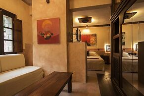 Katogi Averoff Hotel & Winery