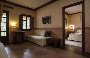 Katogi Averoff Hotel & Winery