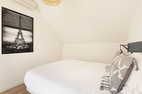 Les Lilas Serviced Apartments