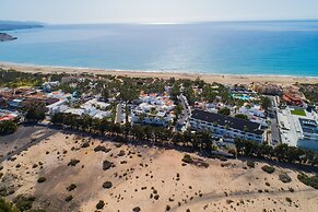 Bahía Calma Beach