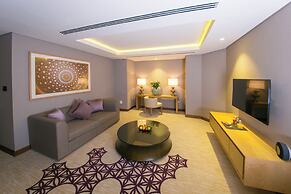 Grand Millennium Muscat connected to Muscat Grand Mall