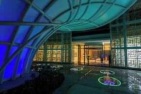 Grand Millennium Muscat connected to Muscat Grand Mall