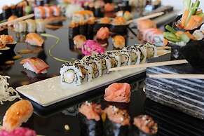 Grand Millennium Muscat connected to Muscat Grand Mall